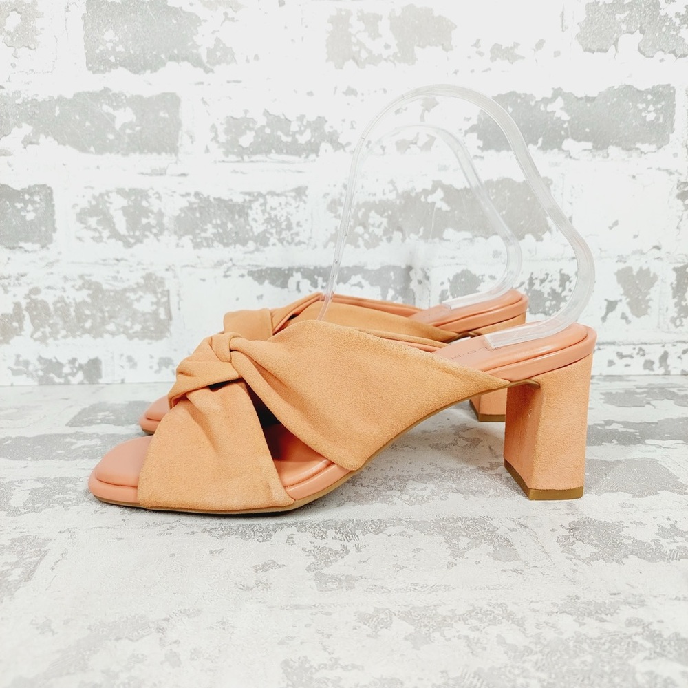 NEW Caslon Laurette Coral Peach Slip On Summer Block Heel Sandals W780